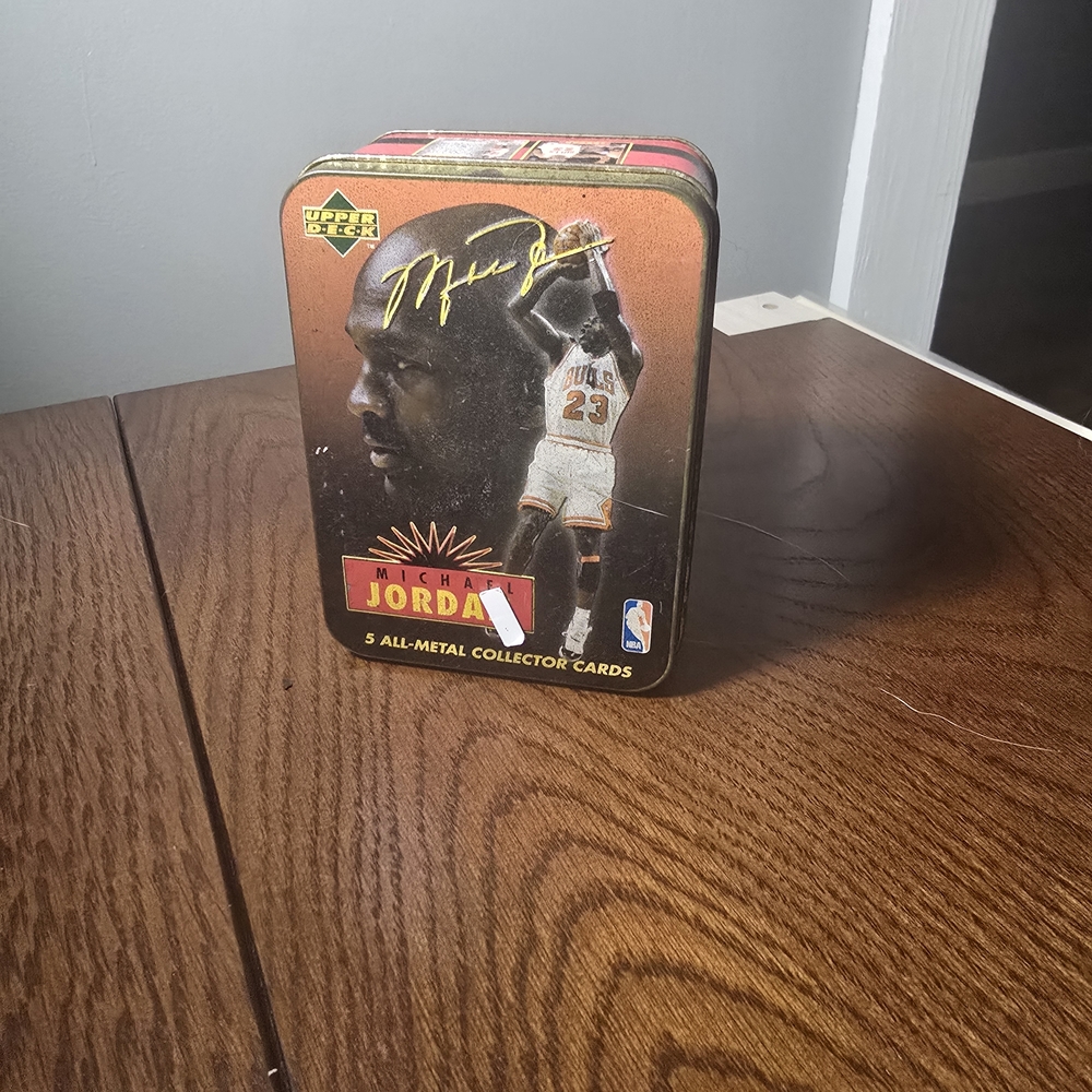 Michael Jordan Collector's Tin - Black and Red